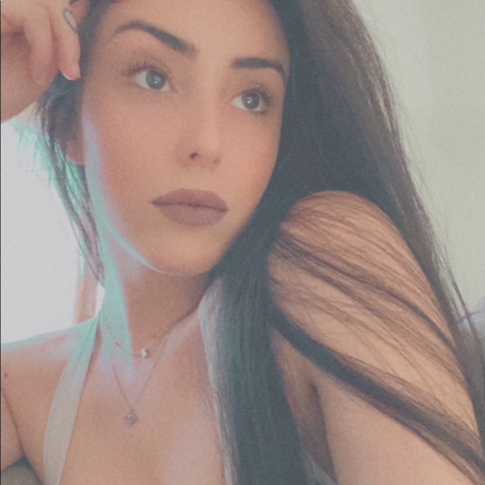 Meet your Posher, Tiff